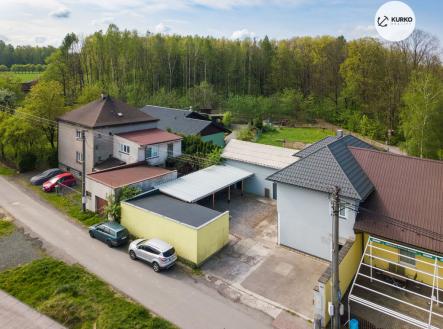 Pronájem - dům/vila, 142 m²