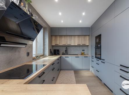 Prodej domu/vily, 250 m²