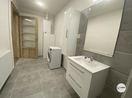 Pronájem bytu, 3+1, 110 m²