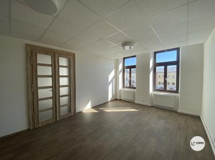 Pronájem bytu, 3+1, 110 m²