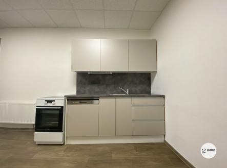 Pronájem bytu, 3+1, 110 m²