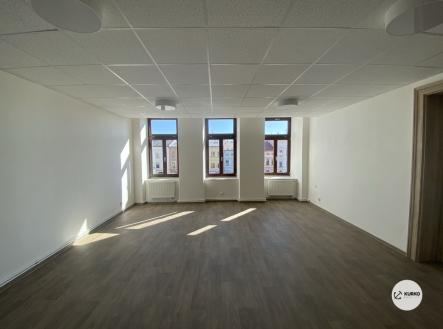 Pronájem bytu, 3+1, 110 m²