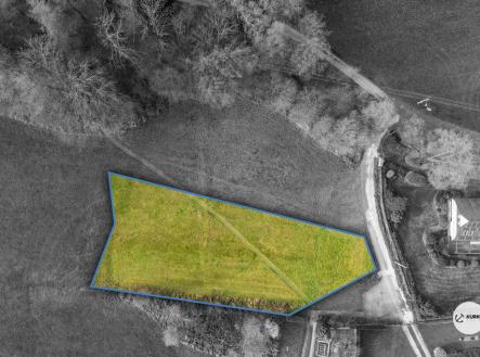 Prodej pozemku pro bydlení, 1 270 m²