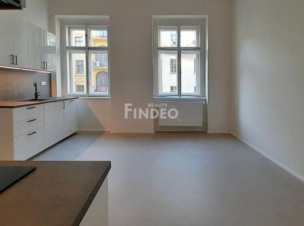 Pronájem bytu, 3+1, 90 m²