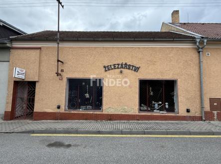 Pronájem obchodní prostor, 137 m²