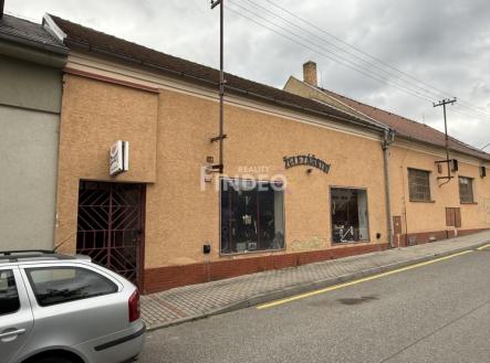 Pronájem obchodní prostor, 137 m²