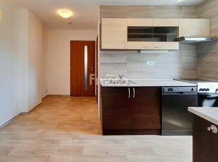 Pronájem bytu, 3+1, 90 m²