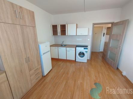 Pronájem bytu, 1+kk, 21 m²
