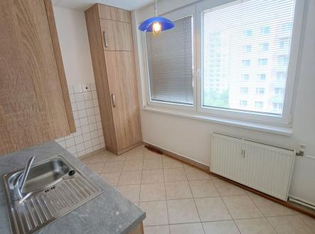 Pronájem bytu, 3+1, 75 m²