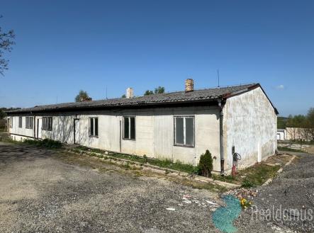 Prodej zemědělského objektu, 2 077 m²