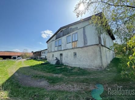 Prodej zemědělského objektu, 2 077 m²