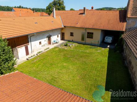 Prodej - zemědělský objekt, 751 m²