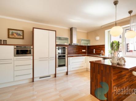 Prodej domu/vily, 290 m²