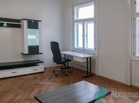 Pronájem bytu, 2+kk, 58 m²