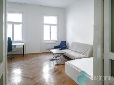 Pronájem bytu, 2+kk, 58 m²