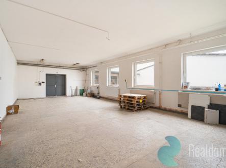 Pronájem výrobní prostor, 128 m²