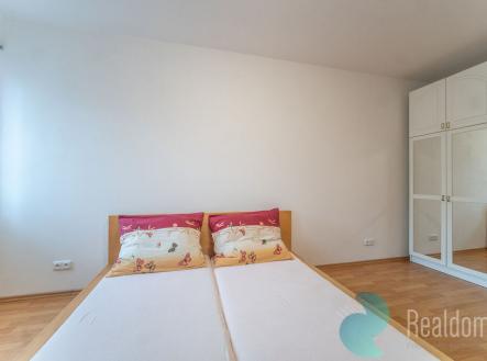 Pronájem bytu, 2+kk, 48 m²