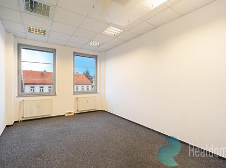 Pronájem kanceláře, 120 m²