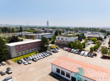Pronájem - kanceláře, 1 260 m²