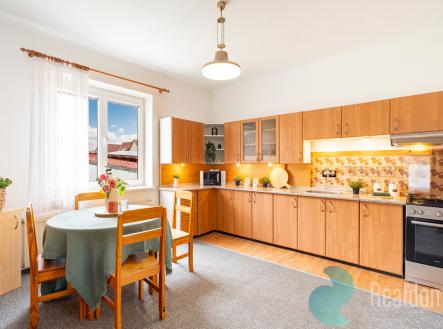 Prodej - dům/vila, 276 m²