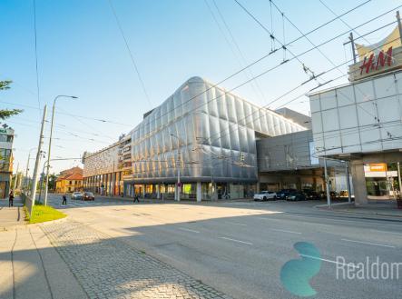 Pronájem kanceláře, 100 m²