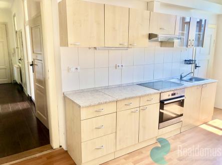 Pronájem bytu, 2+1, 98 m²