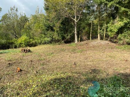 Prodej pozemku pro bydlení, 680 m² obrázek