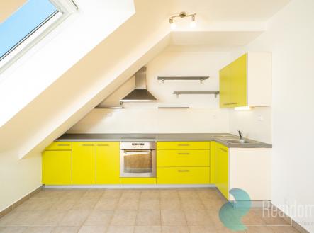 Prodej bytu, 3+kk, 81 m²