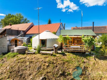 Prodej zemědělského objektu, 12 445 m²