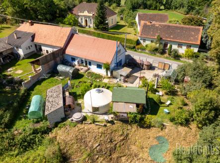 Prodej zemědělského objektu, 4 400 m²