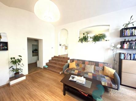 Pronájem bytu, 2+1, 70 m²
