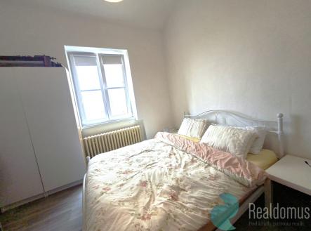 Pronájem bytu, 2+1, 70 m²