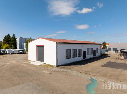 Pronájem skladovací prostor, 340 m²