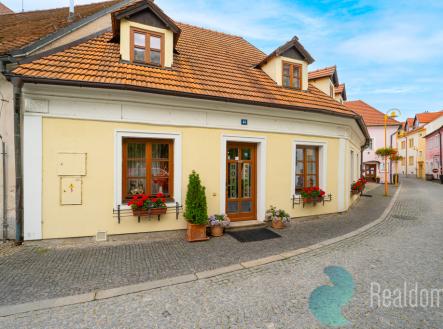 Prodej hotel, 300 m²