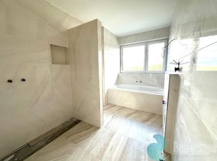 Prodej bytu, 4+kk, 101 m²