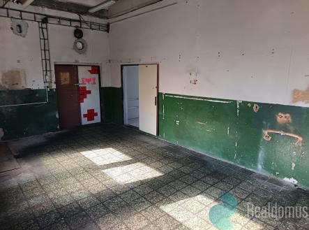 Pronájem výrobní prostor, 98 m²