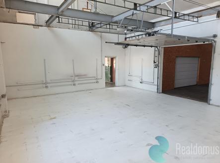 Pronájem výrobní prostor, 93 m²