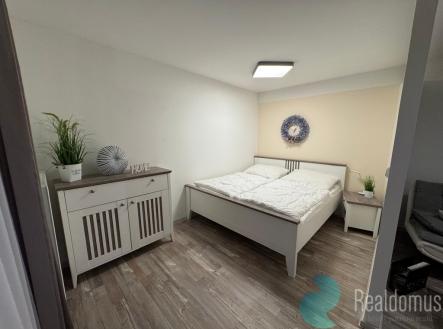 Pronájem bytu, 2+kk, 50 m²