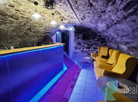 Pronájem restaurace, 200 m²