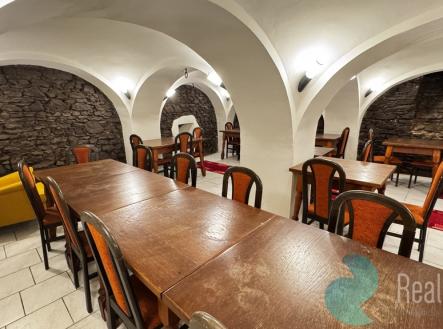 Pronájem restaurace, 200 m²