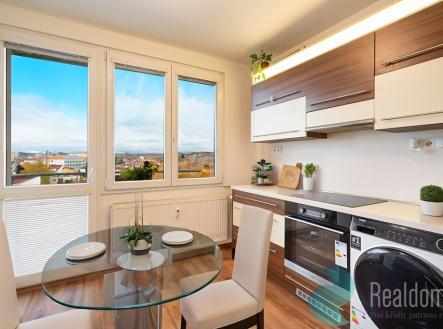 Prodej bytu, 1+1, 44 m²