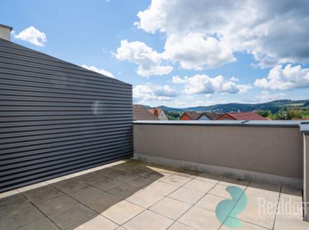 Pronájem kanceláře, 69 m²