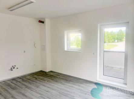 Pronájem kanceláře, 89 m²