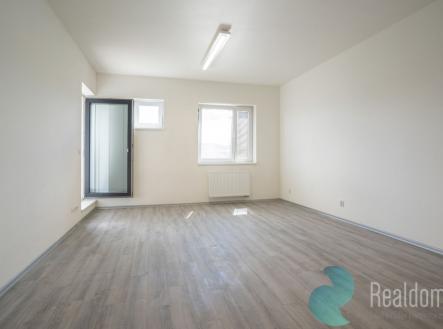 Pronájem kanceláře, 35 m²