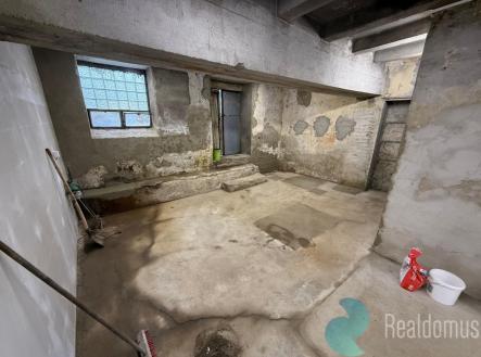 Pronájem výrobní prostor, 79 m²