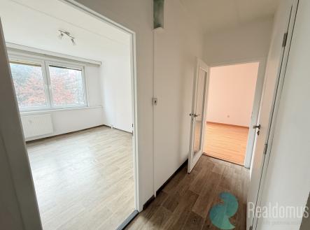 Pronájem bytu, 2+kk, 42 m² obrázek