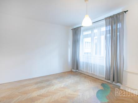 Pronájem bytu, 1+1, 43 m²