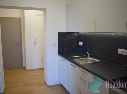 Pronájem bytu, 1+1, 30 m²