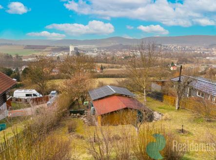Prodej pozemku pro bydlení, 1 077 m²