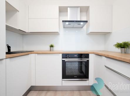 Pronájem bytu, 2+kk, 47 m²